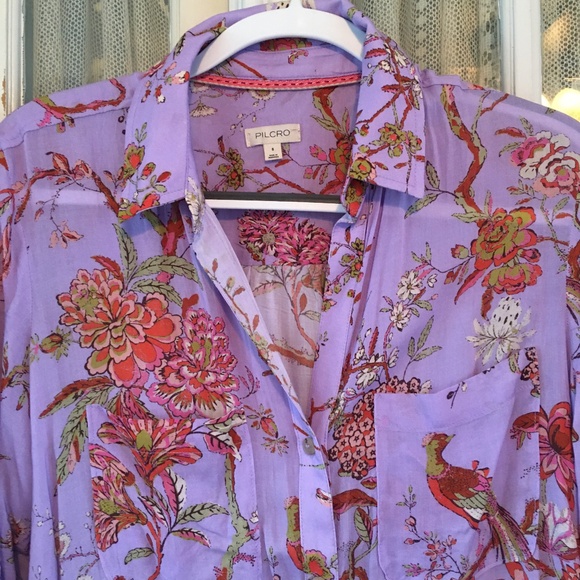Host Pick: Anthropologie Pilcro Nature Print Shirt - Size Small - Picture 3 of 7